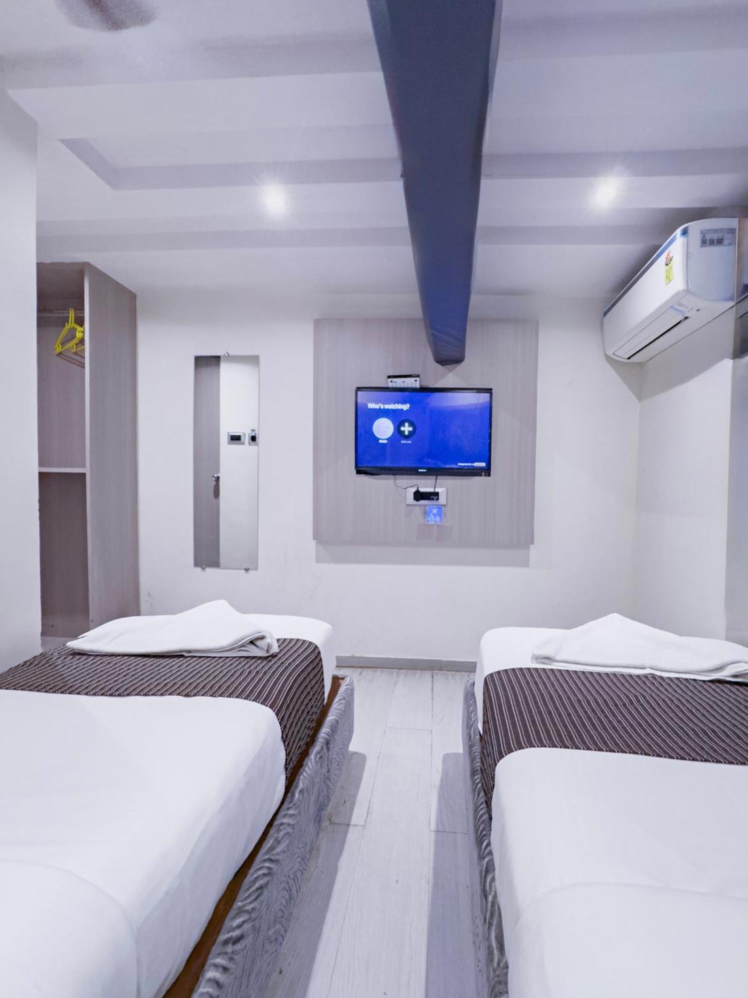 Hotel Winton มุมไบ ภายนอก รูปภาพ