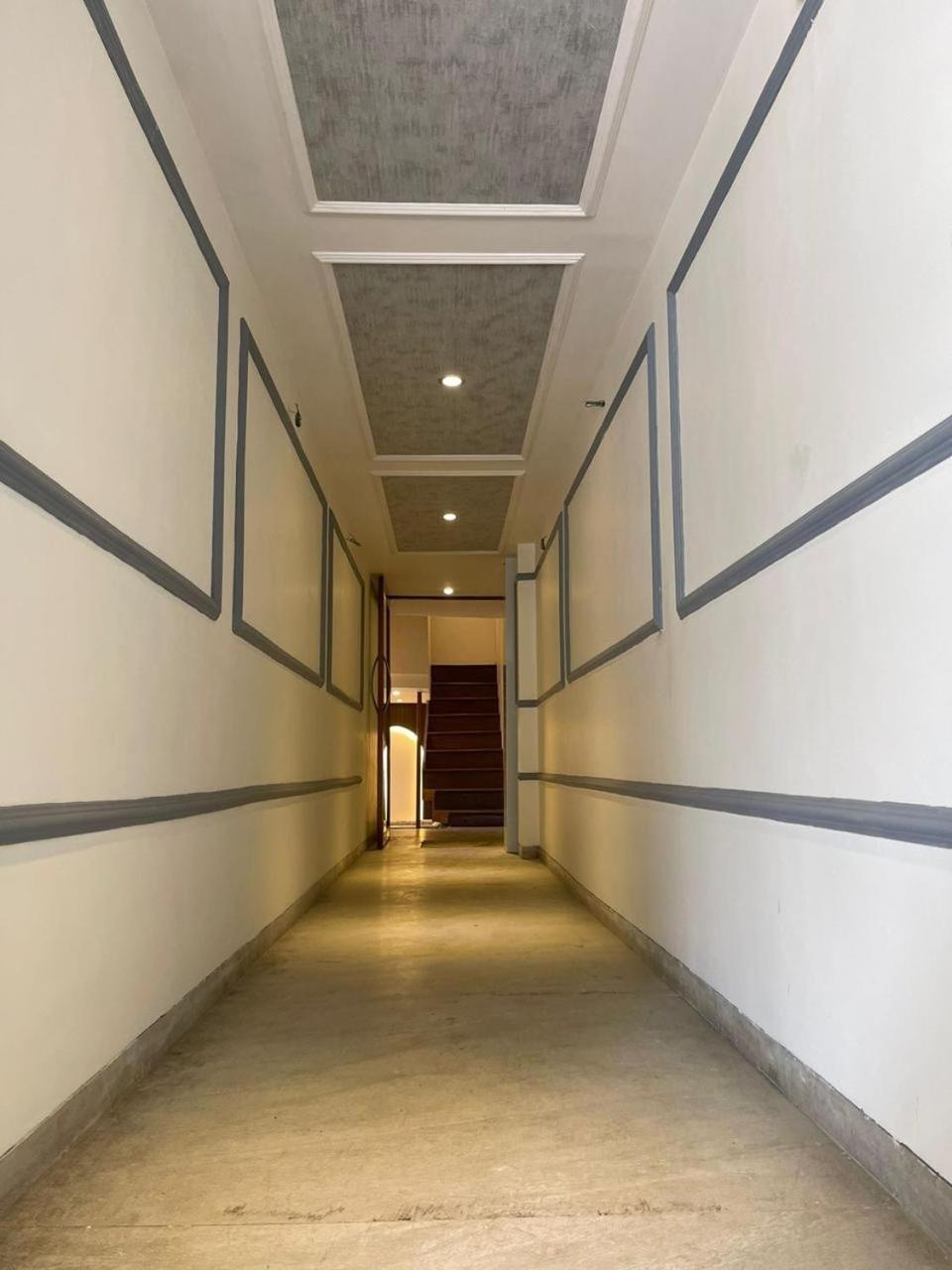 Hotel Winton มุมไบ ภายนอก รูปภาพ